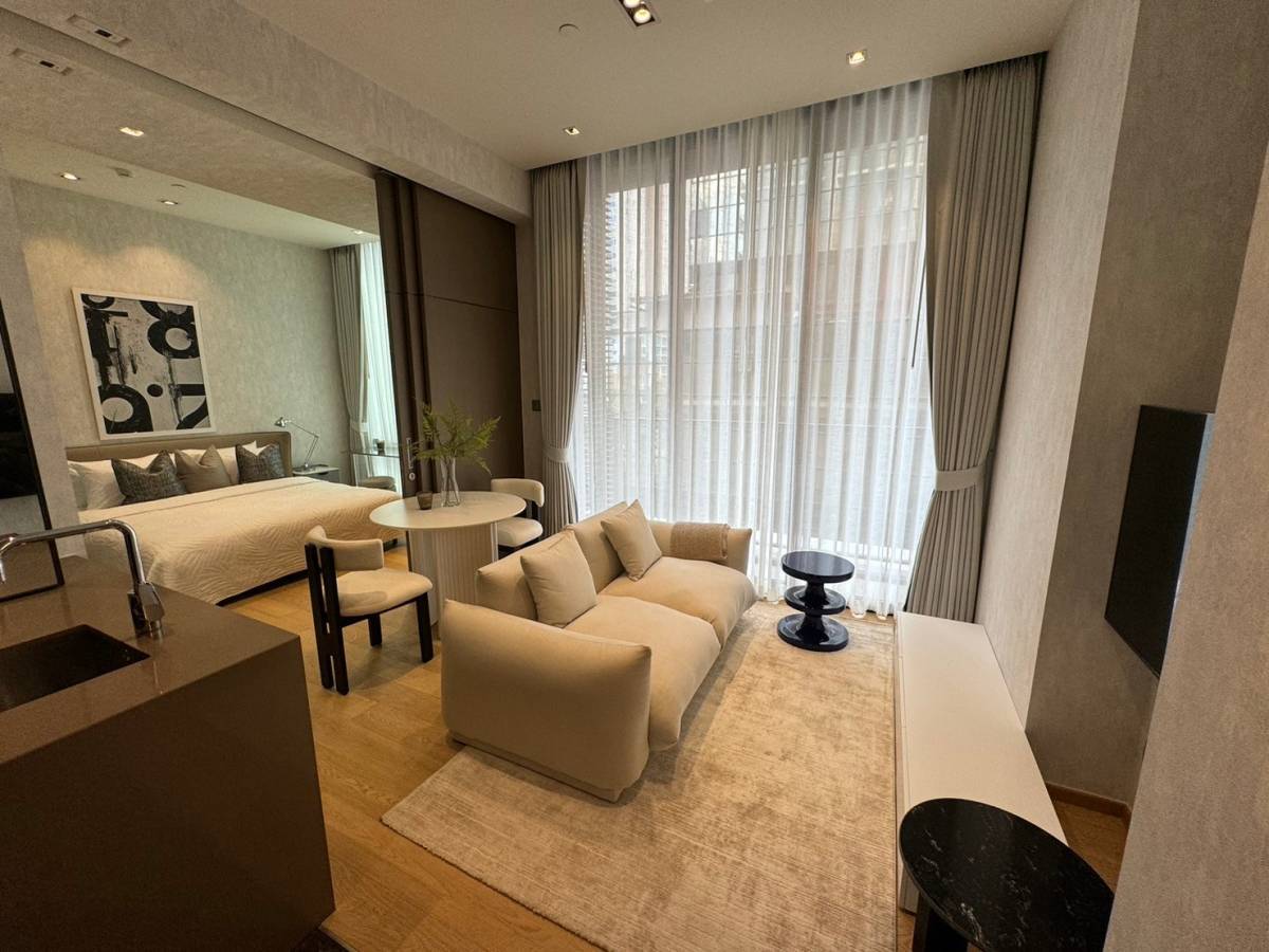 1-Bed Condo near BTS/MRT at 28 Chidlom