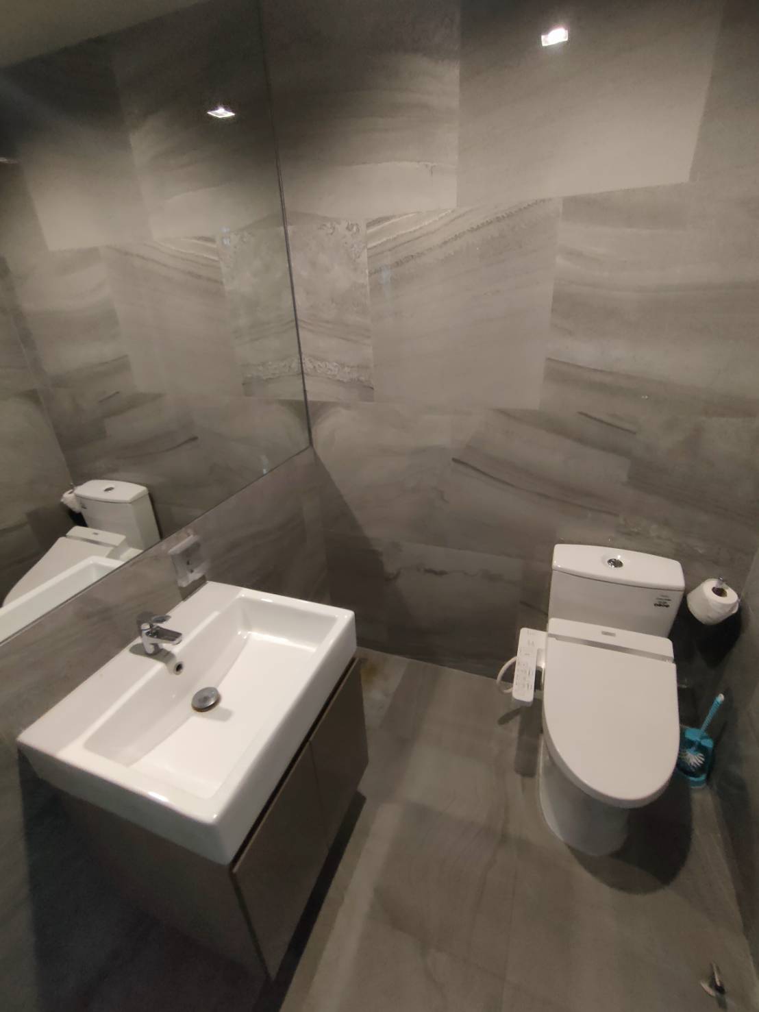 1-Bed Condo near BTS/MRT at Ideo Q Sukhumvit 36 9