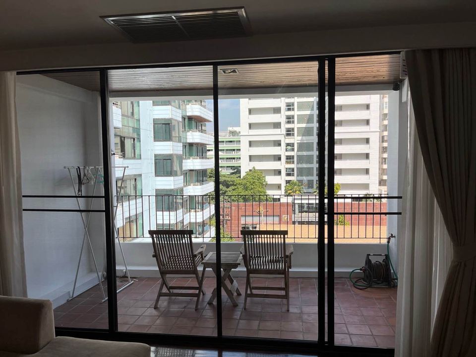 2-Bed Condo at Icon 2 15