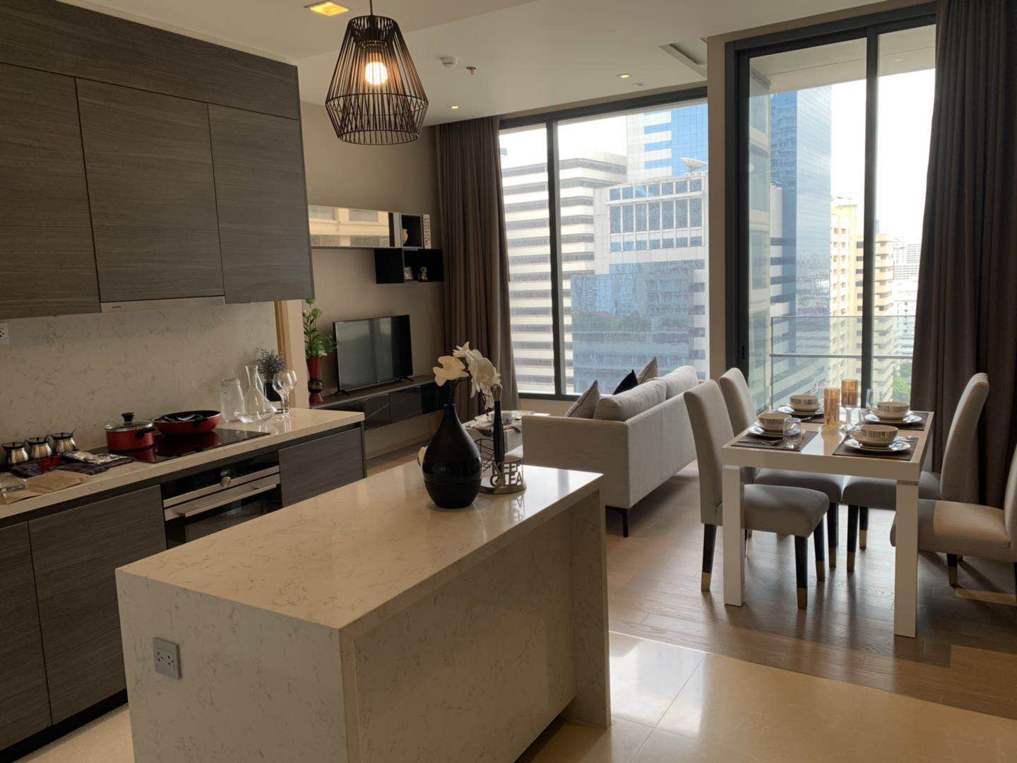 2-Bed Condo near BTS/MRT at the Esse Asoke