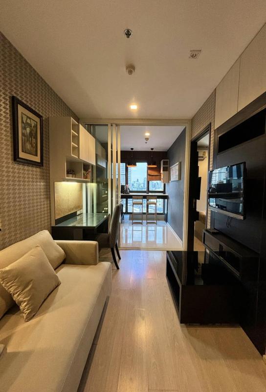 1-Bed Condo near BTS/MRT at Rhythm Sukhumvit 44/1 2