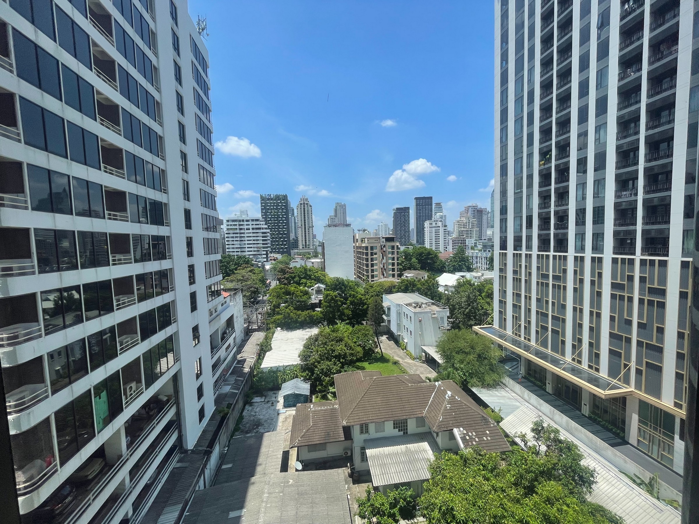 2-Bed Condo near the Park at Celes Asoke 16