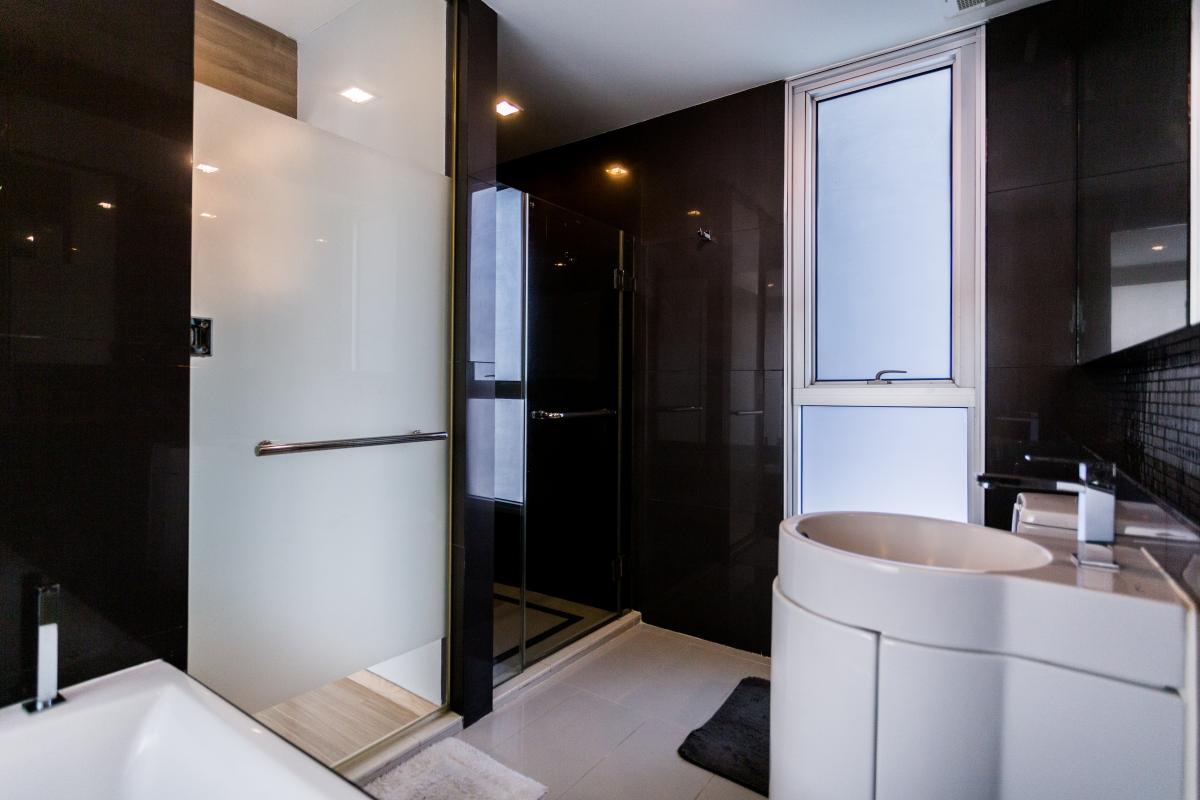 2-Bed Condo near BTS/MRT at Rhythm Sukhumvit 50 8