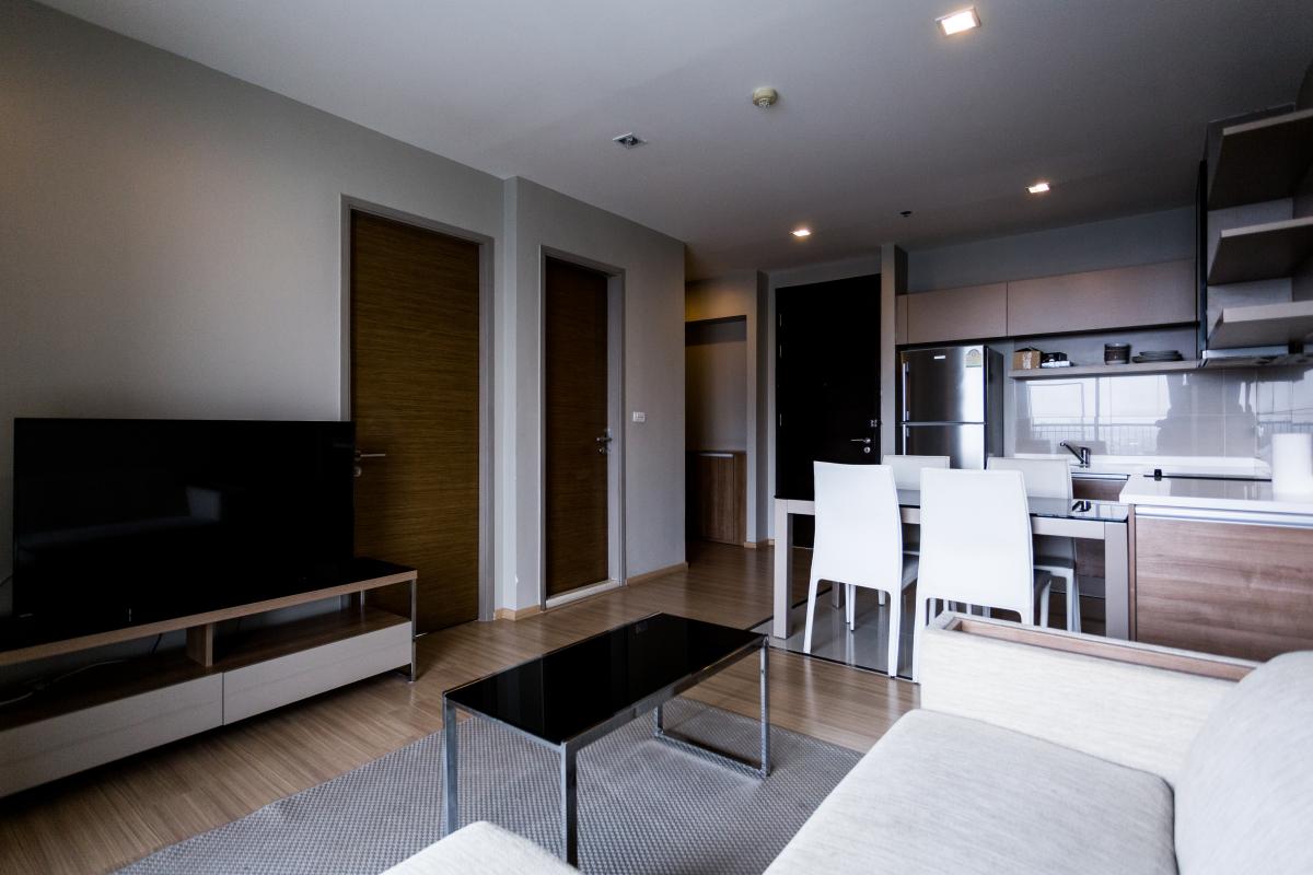 2-Bed Condo near BTS/MRT at Rhythm Sukhumvit 50 2