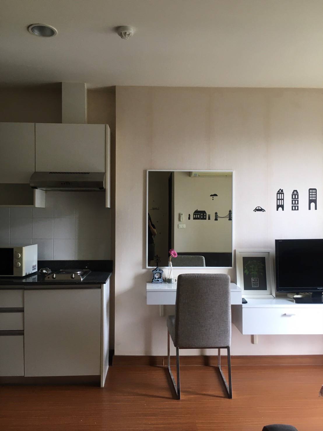 2-Bed Condo near BTS/MRT at Diamond Sukhumvit