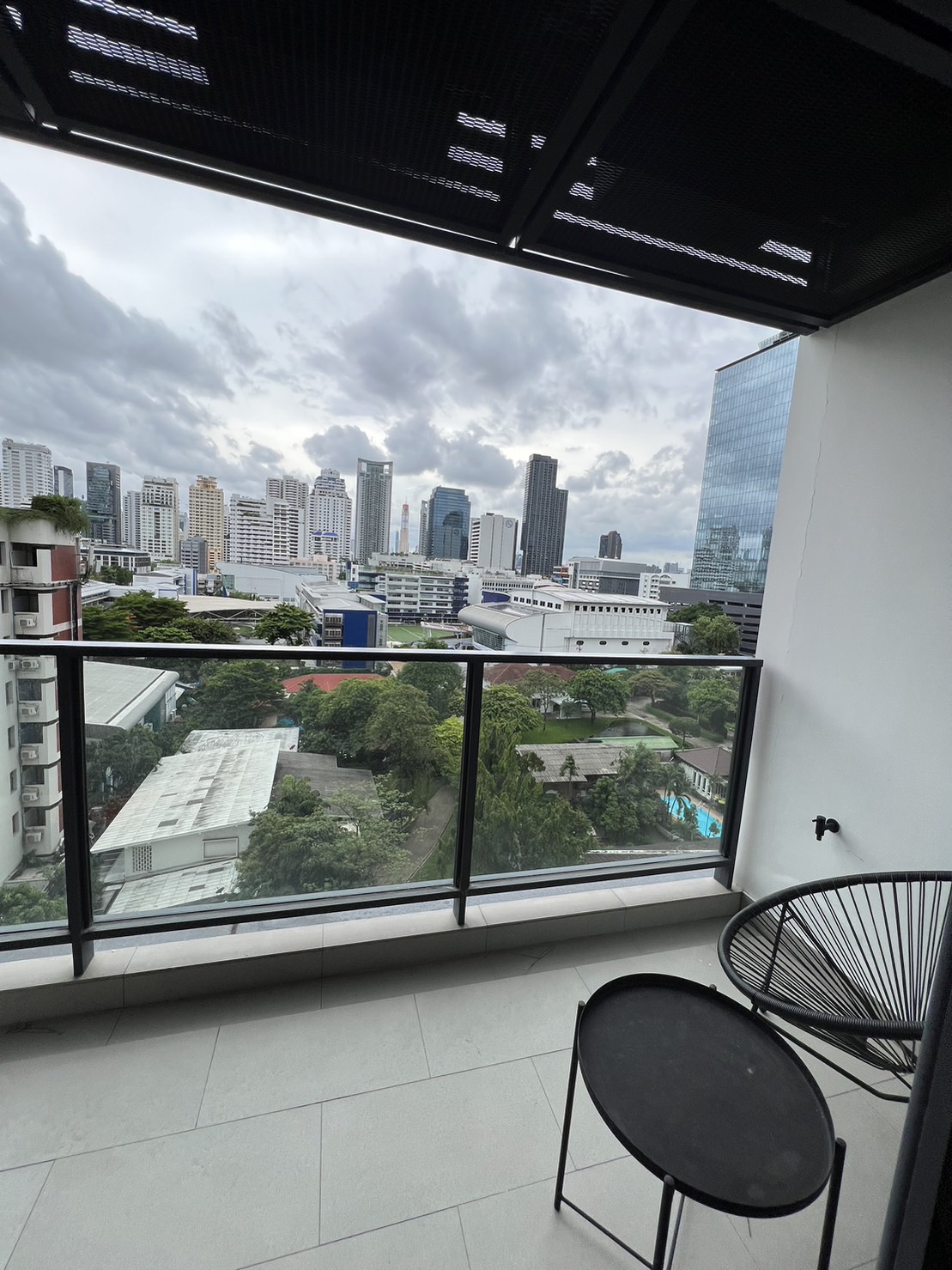 2-Bed Condo near BTS/MRT at the Lofts Asoke 12