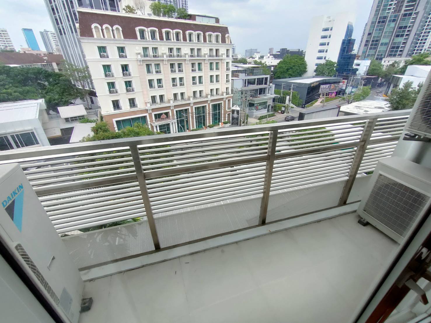 1-Bed Condo with Rooftop Pool at La Citta Penthouse 12