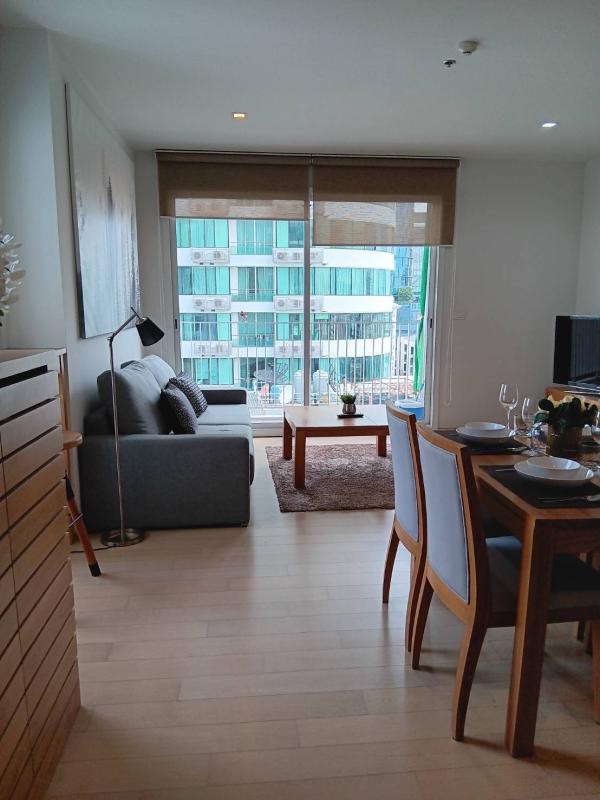 1-Bed Condo near BTS/MRT at HQ by Sansiri