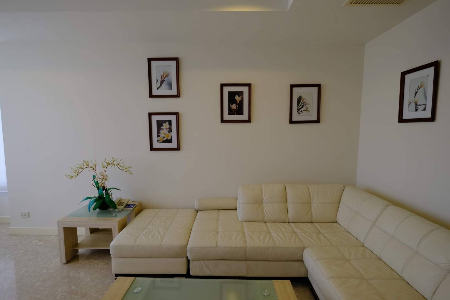 2-Bed Condo on High Floor at Hampton Thonglor 10 2
