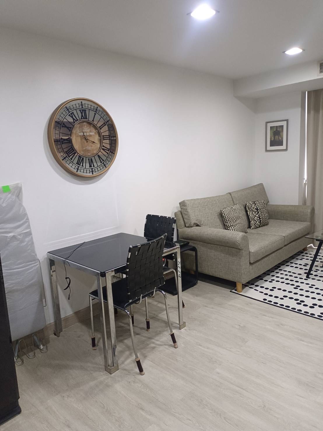 1-Bed Condo near BTS/MRT at the Alcove 49