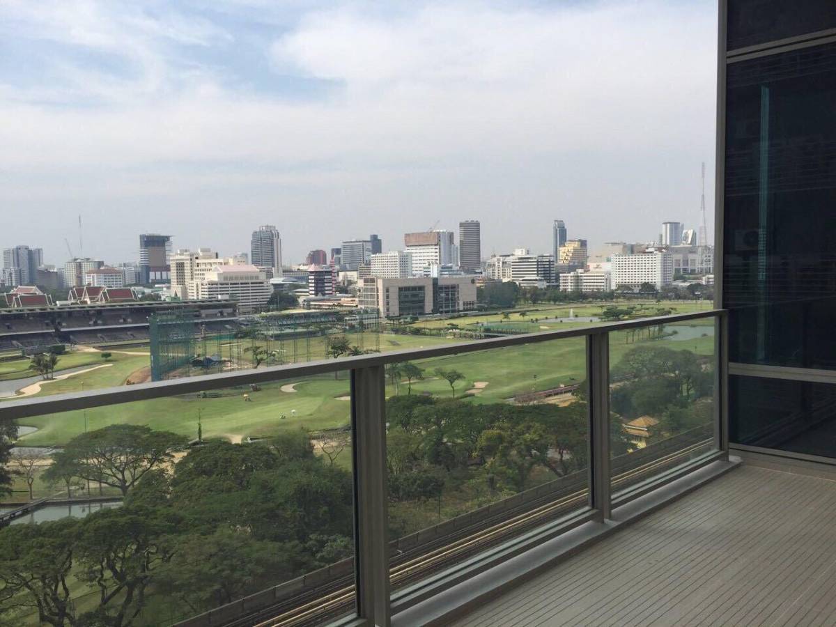 2-Bed Condo near the Park at 185 Rajadamri 12