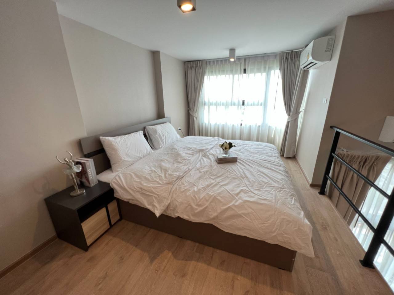 1-Bed Duplex near BTS/MRT at Ideo Rama 9 - Asoke 5
