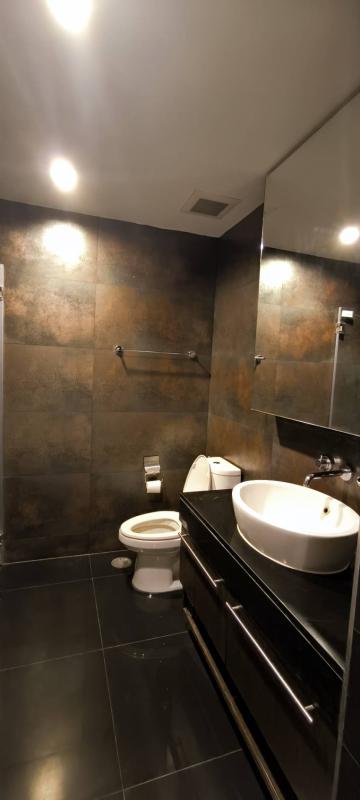 1-Bed Condo near BTS/MRT at Urbana Sathorn 7