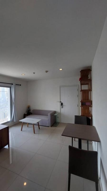 2-Bed Condo on High Floor at Aspire Sukhumvit 48