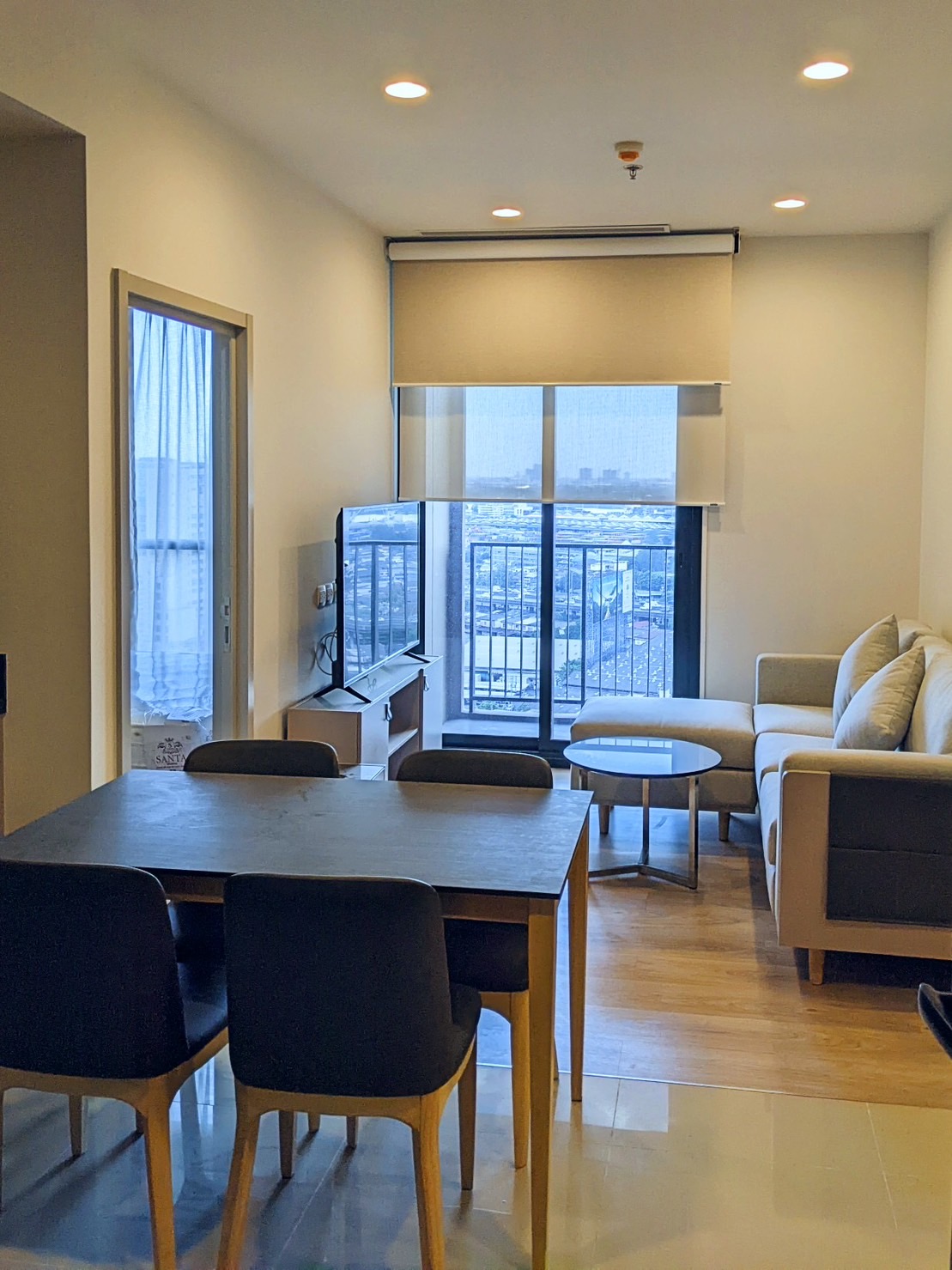 2-Bed Condo with Rooftop Pool at OKA HAUS Sukhumvit 36 2
